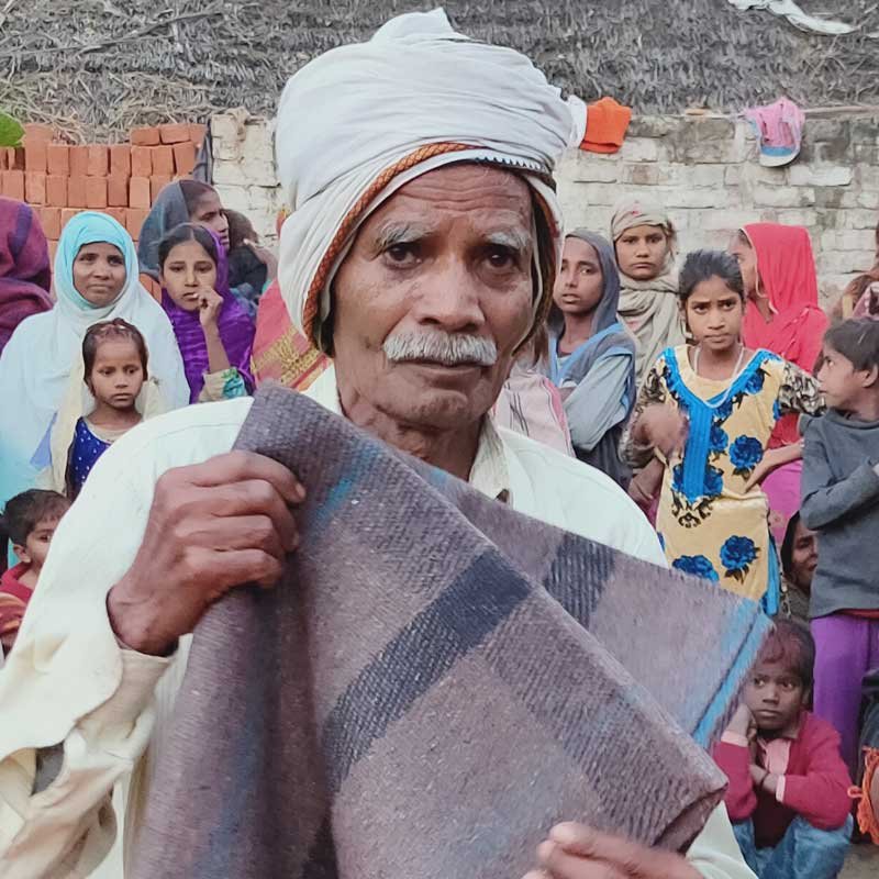 Blanket Distribution Madraha - Tandpur - Uttar Pradesh